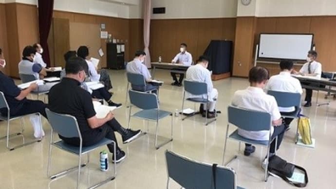 席を空けて~総会