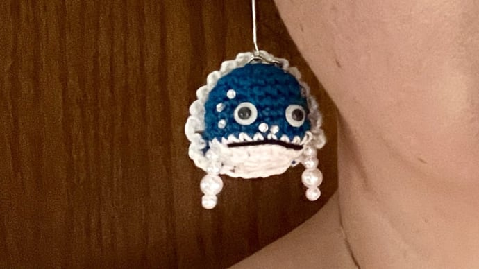 金魚ねぷたのイヤリング