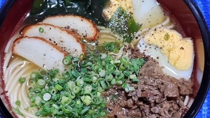 【09/04晩御飯】マルタイ/棒ラーメン、いろいろ入れてみたんだね:D