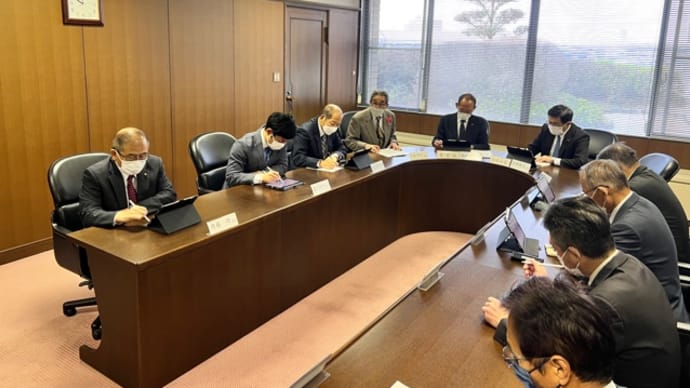日田市議会、議会運営委員会。