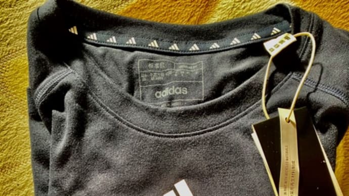 adidasオンラインショップで♪半袖Tシャツお買い物(^ｑ^)
