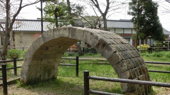 福岡県八女市　・　八女公園　「　本の眼鏡橋　」