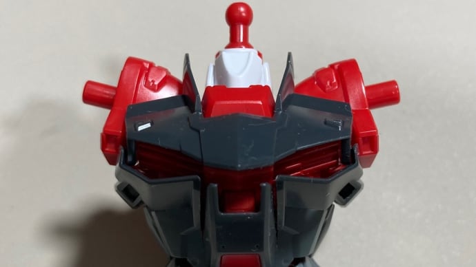 ①ガンプラ MG 1/100 ガンダムアストレイレッドフレーム フライトユニット 組立中です!