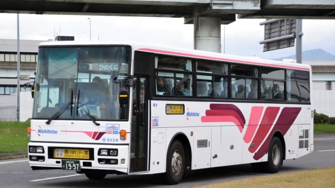 2019年11月 福岡空港で撮影したバス