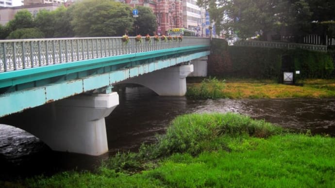 今朝の中津川、北上川、雫石川