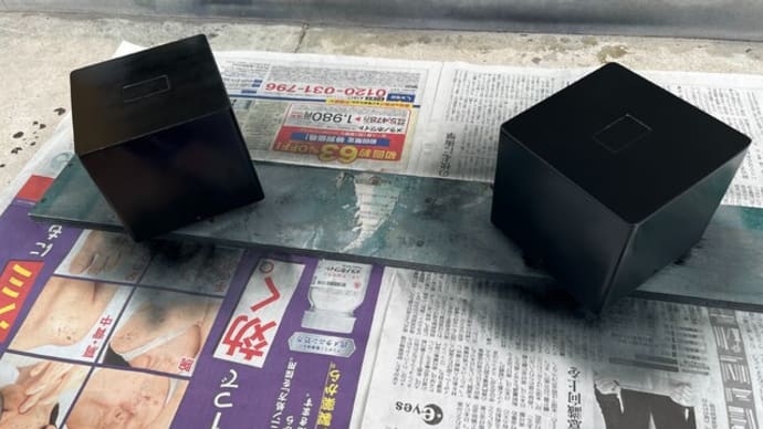 TANGO FW-50の再塗装とシャーシの塗装の剥離