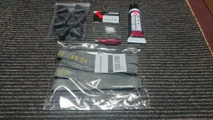 カブ用品が続々と集結・・・・・・。
