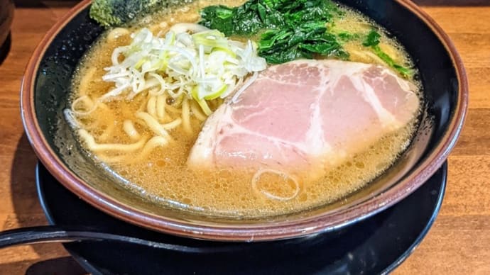 津久井浜 らぁ麺 BUTABONE 豚骨醤油らぁ麺