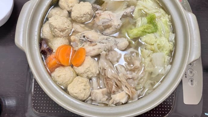 鶏の旨味を重ねた鍋にはやはり日本酒ですが・・・