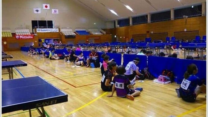 近郊レディース卓球大会