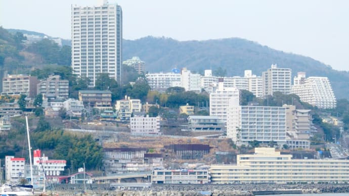 伊豆大島への旅②・・・熱海温泉の風景