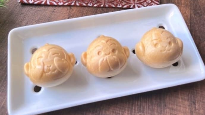 見ざる・言わざる・聞かざる~三猿もなか&お抹茶