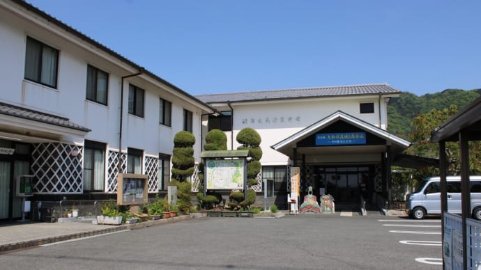八尾市立歴史民俗資料館『史跡由義寺跡第6次発掘調査成果展「七重塔を支えた基壇の構造」 展』