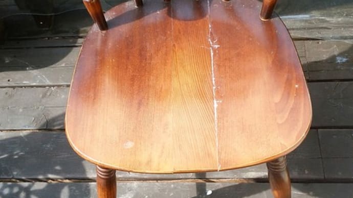 木製椅子の修理　セメダイン　木工用ボンド