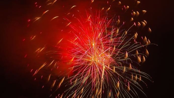 夜の楽しみ 花火