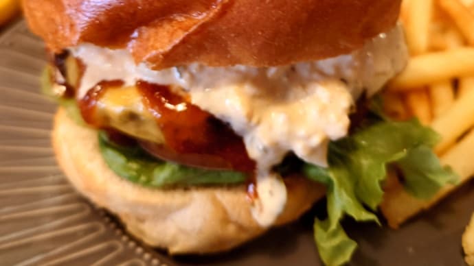晩メシ代わりにハンバーガーどうでしょう