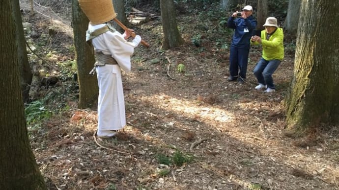 虚無僧 牧原一路 写真集 牧の原城にて