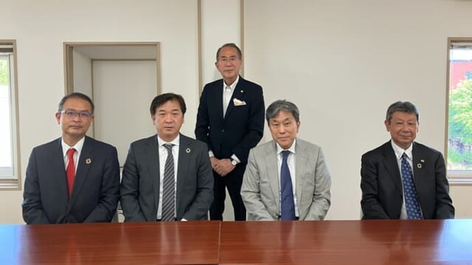 開口部・サッシとガラスの整合性…北斗市・本社