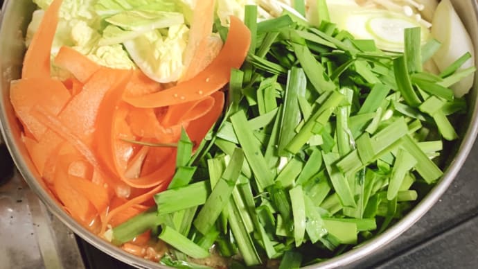 糖尿病の食事…寒くなったら鍋!今日は胡麻味噌つゆで鶏団子
