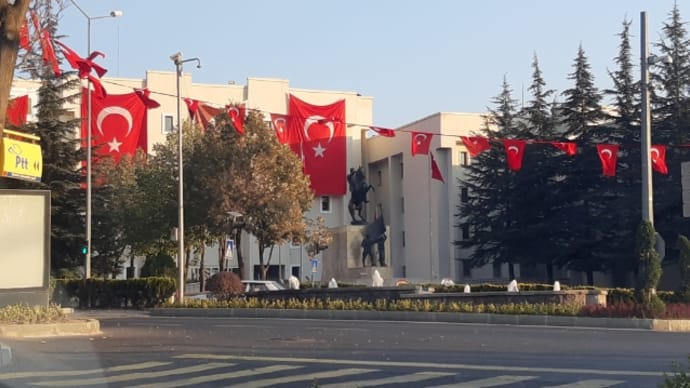 10月29日。トルコ建国記念日。