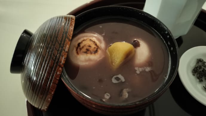 六花亭帯広本店喫茶室で今月のおすすめメニュー絶品!栗ぜんざいを食べてきた🌰十勝ライフ