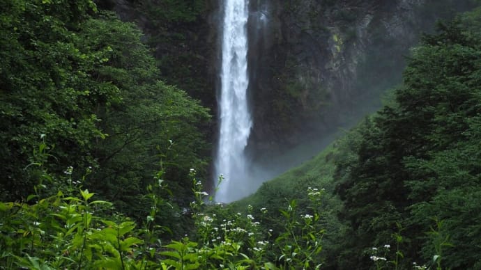 平湯大滝に......