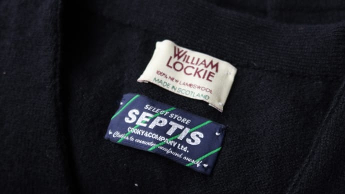 < Clothes > William Lockie ラムウールカーディガン