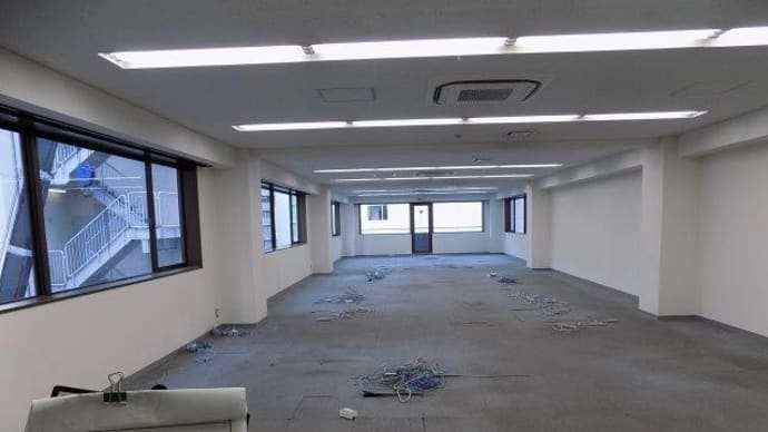 6フロアまとめて 原状回復工事 ビフォーアフター その1 LANケーブル撤去