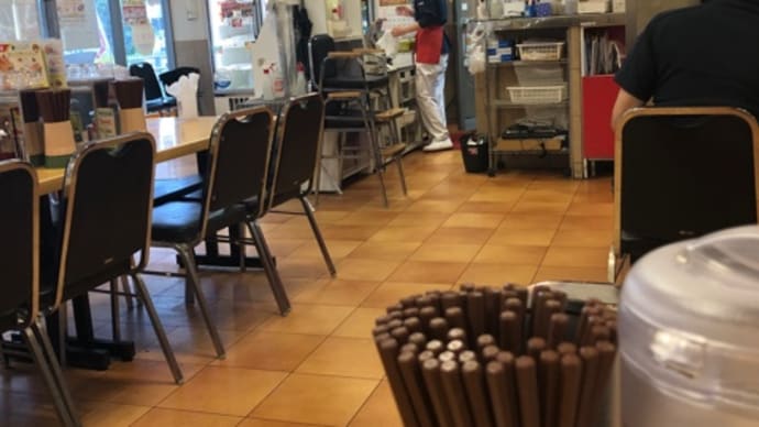冷やし中華にレタスはどうかな?