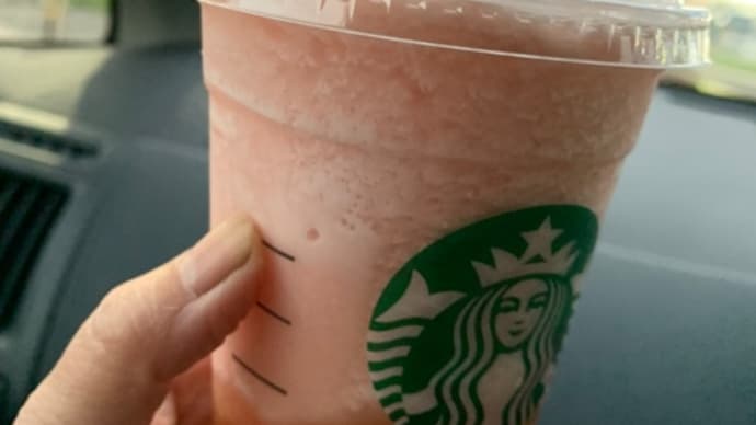 桃のフラペチーノ🍑