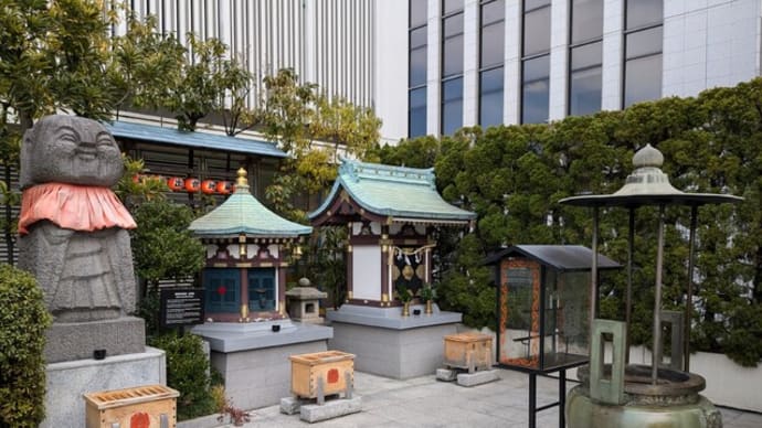 銀座テラス　銀座出世地蔵尊