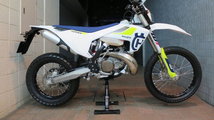 USED Husqvarna TE250i 2019 入荷しました!走行も短く綺麗ですよ^_^!