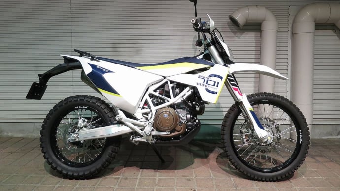 USED Husqvarna 701 ENDURO 2017モデル 低走行美車が本日入荷しました!