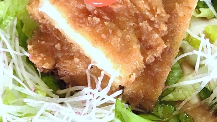 12月23日の日替り定食(650)は、手作りチキンカツ、ニンニク生姜ソース です。