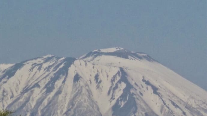 今日の岩手山の鷲形