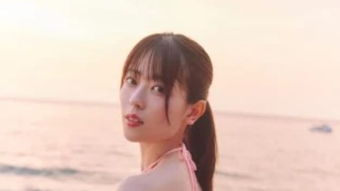 乃木坂46岩本蓮加『1st写真集』初ビキニショット解禁 まるで「裸足でSummer」なエモシチュエーション