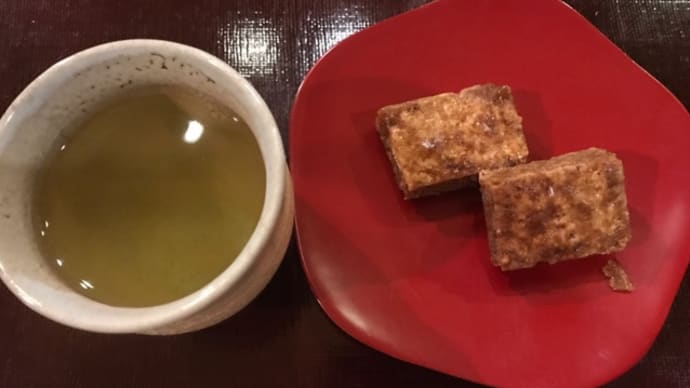 げたんは・・・郷土菓子を焼く
