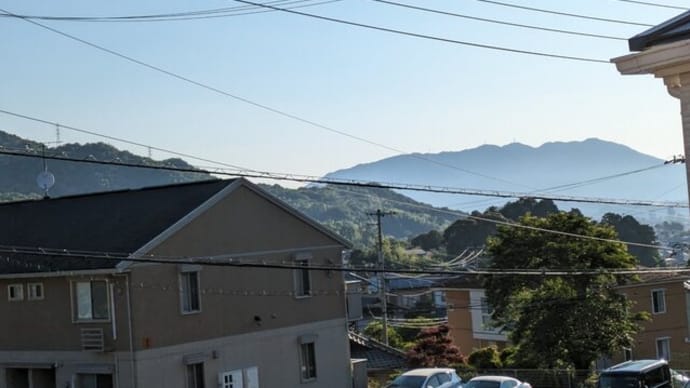 鉱物の言葉? 郵便受けを作ってもらいました