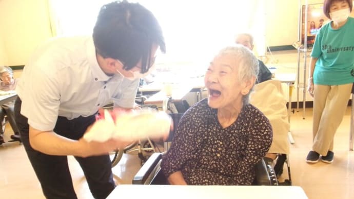 5月・6月 合同お誕生会 白梅荘