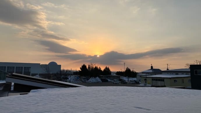 気温-3度で明けた28日の北斗市