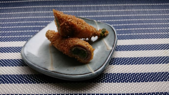 アスパラの豚肉巻きフライ。