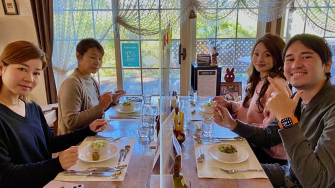 エストレリータランチ ご近所のお友達ファミリー エストレリータでママのお誕生日ランチ❣️