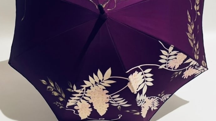 「紫色の帯で作る日傘完成」