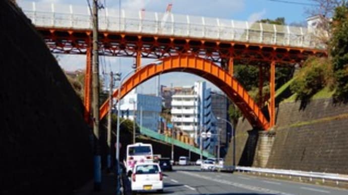 ２０１７・３・４　テキトーに渡るおばさんの橋　横浜の架替関東大震災復興橋梁・車橋