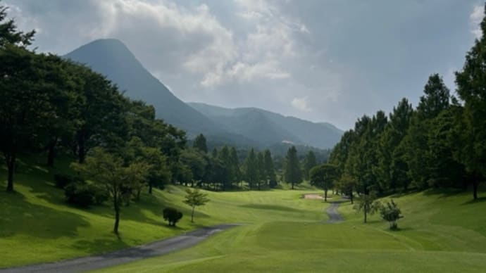 ゴルフはじめました🏌️♀️