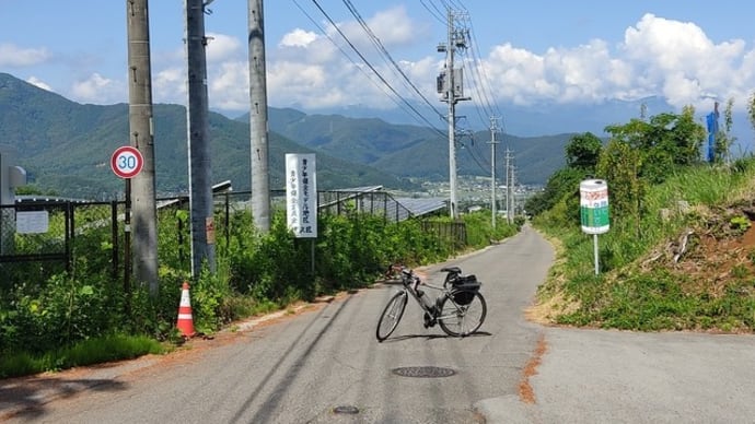 高ボッチのレンゲツツジ満開を一人占めしてランチ