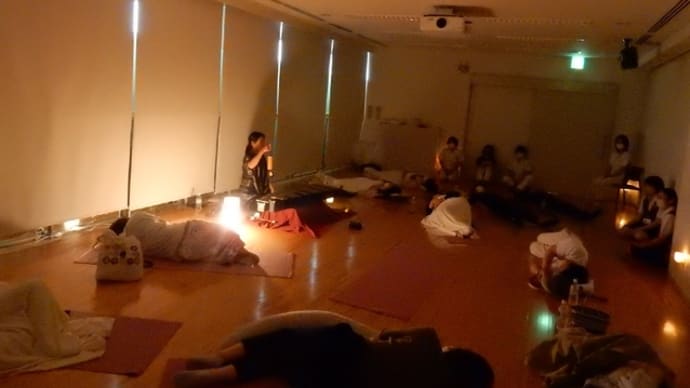 午後はクローズド・イベント。MIKIのサヌカイ陶琴によるヒーリング体験会@松山・矢野産婦人科