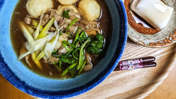秋田名物だまっこ鍋🍲
