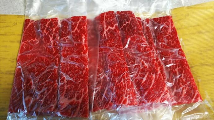 葉玉ねぎと米沢牛ですき焼き