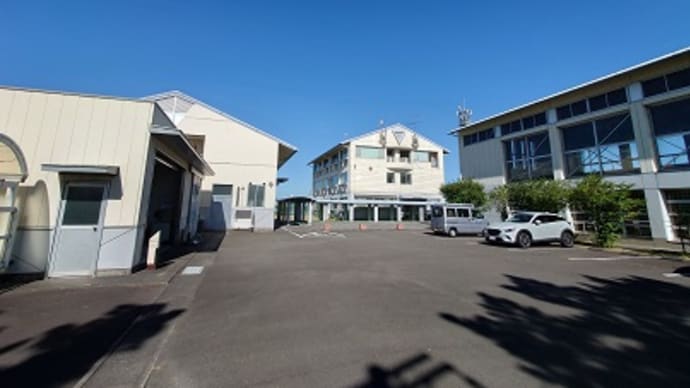 学園にお越しの方法